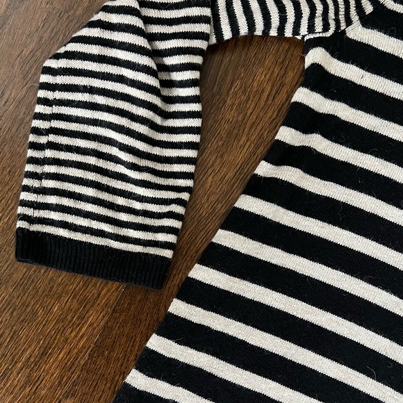 H&M Striped Sweater Dress Size XS - Picture 3 of 5